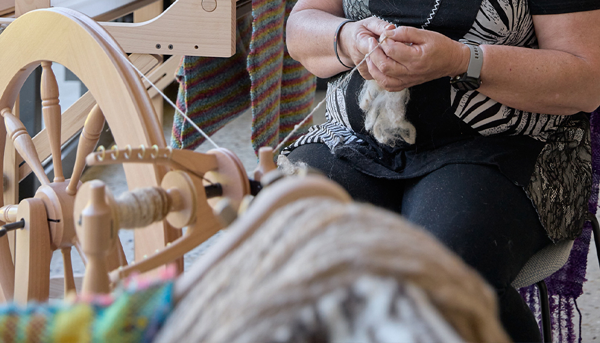 Using a spinning wheel