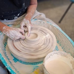 Beginner Wheel-throwing: Mugs