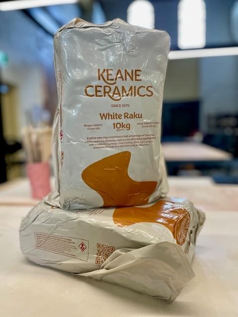 Clay -  Keanes White Raku 10kg